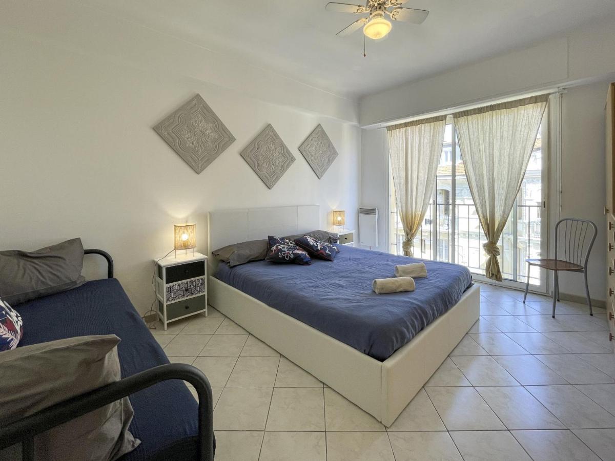 Gioffredo 4 Pers Centrale Wifi Apartment Nice Luaran gambar